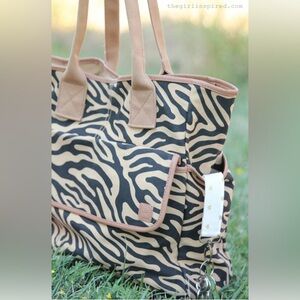 Large‎ Zebra Canvas Craft Tote Bag NWT